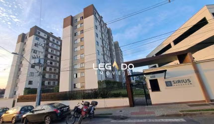 Apartamento com 2 dormitórios à venda, 63 m² por R$ 385.000,00 - Saguaçu - Joinville/SC