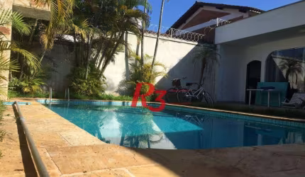 Casa com 3 dormitórios à venda, 200 m² por R$ 1.500.000,00 - Balneário Cidade Atlântica - Guarujá/SP