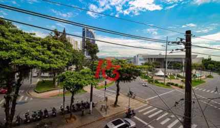 Sala Comercial na Ponta da Praia em Santos em frente ao Ferry Boat