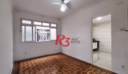 R3 REAL ESTATE VENDE! Apartamento de 2 dormitórios com 70 m² por R$ 300.000 - Marapé - Santos/SP