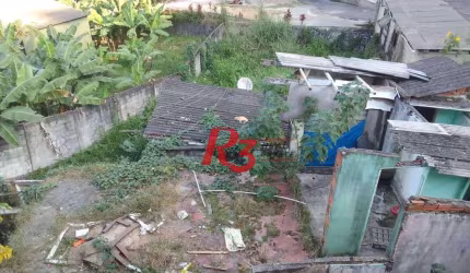 Excelente terreno com 700m2 de área