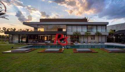 Casa com 7 dormitórios à venda, 1400 m² por R$ 45.000.000,00 - Balneario Praia do Perequê - Guarujá/SP