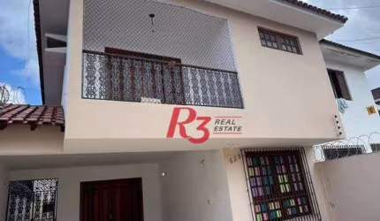 Sobrado com 3 quartos à venda, 260 m² por R$ 800.000 - Centro - São Vicente/SP
