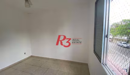 Apartamento com 2 dormitórios à venda, 67 m² por R$ 250.000,00 - Vila Matias - Santos/SP
