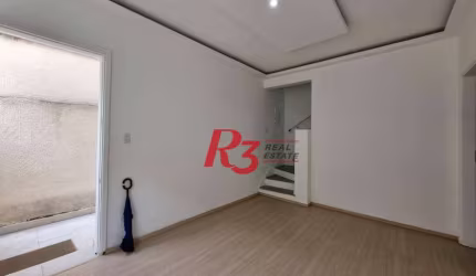 Sobrado com 2 dormitórios à venda, 77 m² por R$ 438.000,00 - Vila Matias - Santos/SP