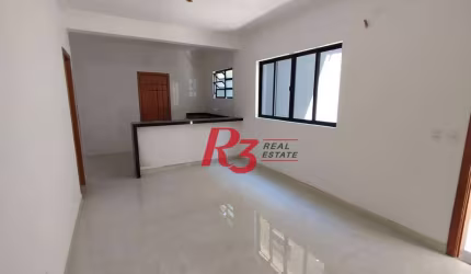 Casa com 3 dormitórios à venda, 200 m² por R$ 1.050.000,00 - Embaré - Santos/SP