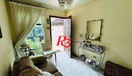 Casa sobreposta à venda 3 quartos suíte 1 vaga Boqueirão Santos
