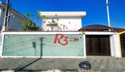 Excelente Casa a Venda 320m² 3 dorms sendo 1 suíte, 4 wc´s, 3 Vagas