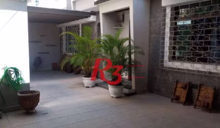 Casa com 4 dormitórios à venda, 420 m² por R$ 3.200.000,00 - Ponta da Praia - Santos/SP