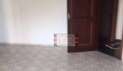 Apartamento com 2 dormitórios à venda, 55 m² por R$ 240.000,00 - Jardim Taipas - São Paulo/SP