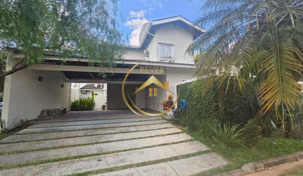 Sobrado à venda em Campinas, Parque da Hípica, com 4 quartos, com 208 m²
