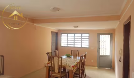 Sobrado à venda em Campinas, Parque das Flores, com 3 quartos, com 308 m²