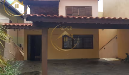 Sobrado à venda em Campinas, Parque das Flores, com 4 quartos, com 300 m²