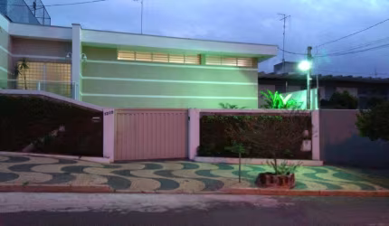 Casa à venda em Campinas, Jardim Chapadão, com 3 quartos, com 205 m²