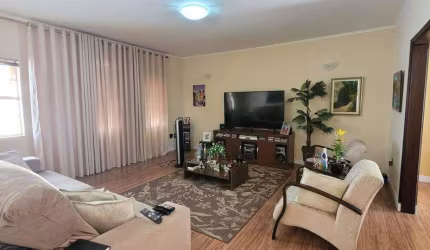 Casa à venda em Campinas, Parque São Quirino, com 3 quartos, com 179.5 m²