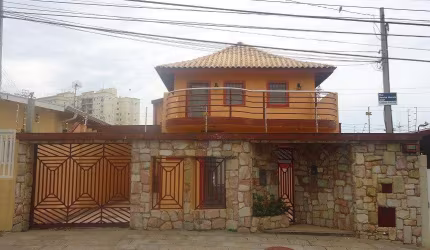 Sobrado à venda em Campinas, Chácara da Barra, com 8 quartos, com 253 m²