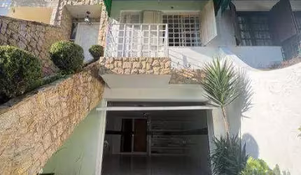 Sobrado com 3 dormitórios à venda, 220 m² por R$ 960.000 - Jardim Avelino - São Paulo/SP
