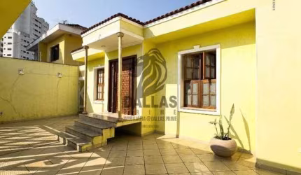 CASA TÉRREA FUNCIONAL COM TERRENO AMPLO