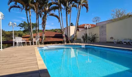 Casa com 3 dormitórios à venda, 387 m² por R$ 1.250.000,00 - Condomínio Haras São Luiz - Salto/SP