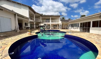 Casa com 5 dormitórios à venda, 1650 m² por R$ 4.000.000,00 - Condomínio Monte Belo - Salto/SP
