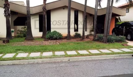 Casa com 3 dormitórios à venda, 580 m² por R$ 1.800.000,00 - Condomínio Hermenegildo Milioni - Salto/SP