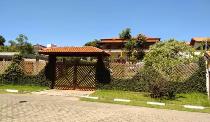 Casa com 5 dormitórios à venda, 500 m² por R$ 850.000,00 - Condomínio Terras de Santa Rosa - Salto/SP