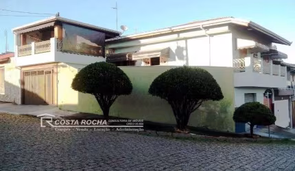 Casa com 2 dormitórios à venda, 300 m² por R$ 640.000,00 - Vila Romão - Salto/SP