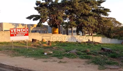 Terreno à venda, 1300 m² por R$ 800.000,00 - Residencial Parque Laguna - Salto/SP