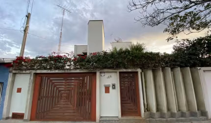 Casa com 3 dormitórios à venda, 352 m² por R$ 800.000 - Vila Santa Rosa - Itu/SP