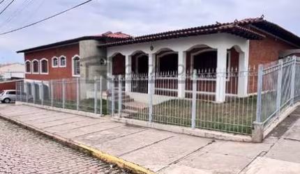 Casa com 4 dormitórios à venda, 1049 m² por R$ 2.700.000,00 - Vila Nova - Salto/SP