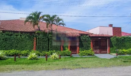 Casa com 3 dormitórios à venda, 175 m² por R$ 680.000,00 - Balneário Marazul - Itanhaém/SP