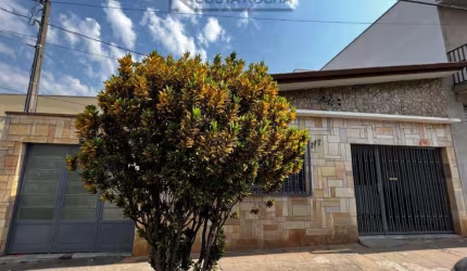 Casa com 3 dormitórios à venda, 156 m² por R$ 650.000,00 - Vila Teixeira - Salto/SP