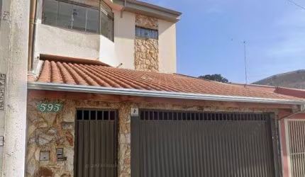 Casa com 3 dormitórios à venda, 200 m² por R$ 850.000,00 - Residencial Fabbri - Salto/SP