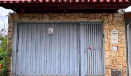 Casa com 3 dormitórios à venda, 275 m² por R$ 600.000,00 - Salto de São José - Salto/SP