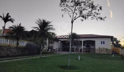 Casa com 3 dormitórios à venda, 307 m² por R$ 1.150.000,00 - Condomínio Haras São Luiz - Salto/SP