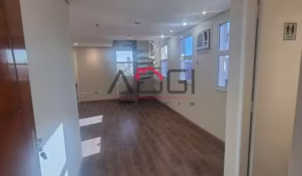 Sala comercial -120 M² - 03 vagas de garagem