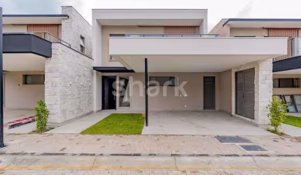 Casa à venda por R$ 3.000.000,00 em Alphaville, Barueri - SP