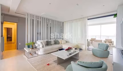 Apartamento para locação por R$ 40.000,00 em Alphaville, Barueri-SP