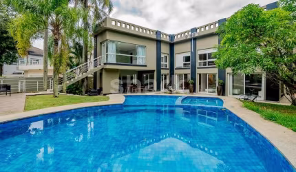 Casa para venda e locação por R$ 15.000.000,00 ou R$ R$ 55.000,00/mês em Alphaville, Barueri - SP