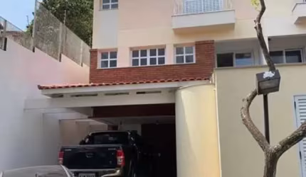 Casa para venda por R$ 1.400.000,000 em Cotia -SP