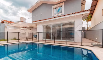 Casa para venda por R$ 3.200.000,00 em Alphaville, Santana de Parnaíba-SP