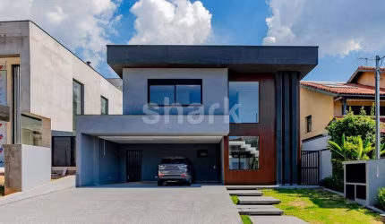 Casa à venda por R$ 4.500.000,00 em Alphaville - SP
