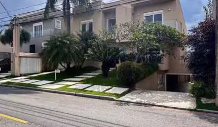 Casa à venda por R$ 10.800.000,00 em  Alphaville, Barueri, SP