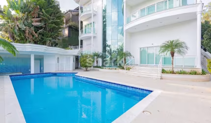 Casa à venda por R$ 12.500.000,00 ou locação por R$ 60.000,00 no Tamboré - Santana de Parnaíba