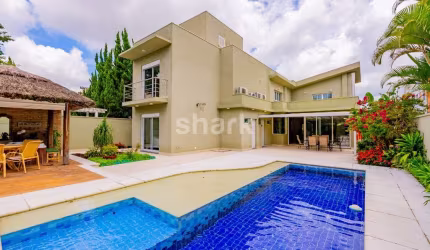 Casa para venda por R$ 6.800.000,00 ou R$ 34.000,00/mês em Alphaville,  Santana de Parnaíba-SP