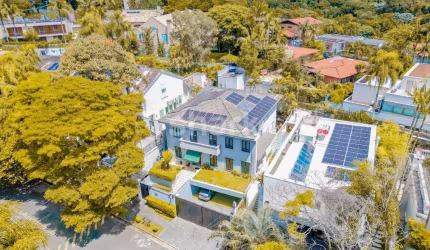 Casa para venda por R$11.000.000,00 ou locação R$70.000,00 no Cidade Jardim - São Paulo.