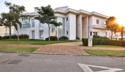 Casa para venda por R$ 10.000.000,00 em Alphaville, Santana de Parnaíba-SP