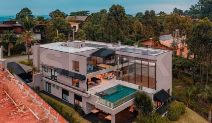 Casa à venda  por   R$ 30.000.000,00  em Tamboré - Barueri-SP .