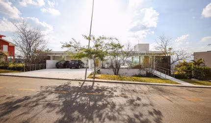 Casa para venda por R$ 10.000.000,00 em Alphaville, Santana de Parnaíba-SP