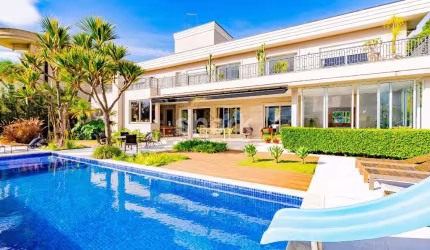 Casa para venda por R$ 12.000.000,00 em Alphaville,  Barueri-SP
